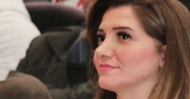 Camilerdeki korsan müzik yayınını paylaşan CHP'liye tekrar beraat