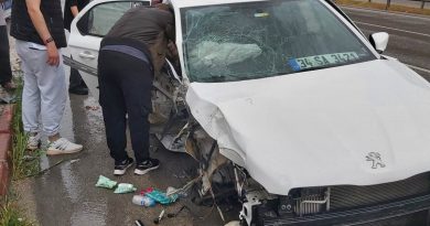 Cenaze dönüşü kaza: 4 yaralı