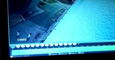 Çocukların çakmakla oyunu okulu yaktı, o anlar kameraya yansıdı