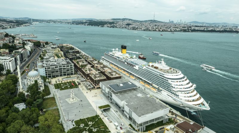 Dev kruvaziyer ‘Costa Venezia’ ayda 40 bin turisti İstanbul’a getiriyor