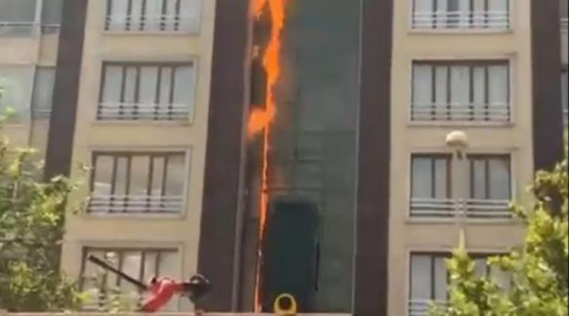 Diyarbakır’da korkutan yangın apartmanı sardı