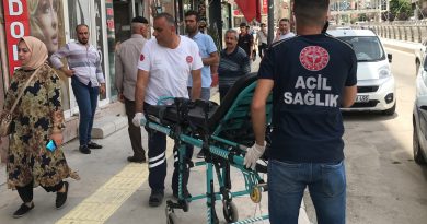 Elazığ’da bıçaklı kavga: 2 yaralı