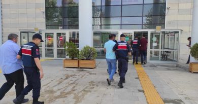 Elazığ’da kaçak kazı yapan 4 şüpheli yakalandı
