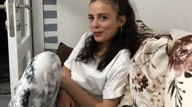 Elazığ’da otomobilin çarptığı genç kız hayatını kaybetti