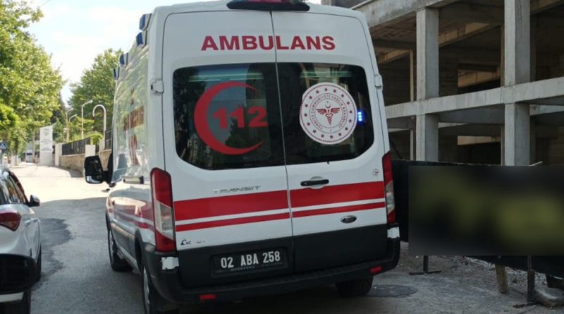 Elektrik akımına kapılan işçi hastaneye kaldırıldı