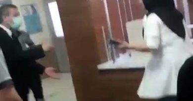Görevlilerle tartışıp sandalyeyi fırlattı, "Hastaneyi başınıza yıkarım" diyerek tehditler savurdu