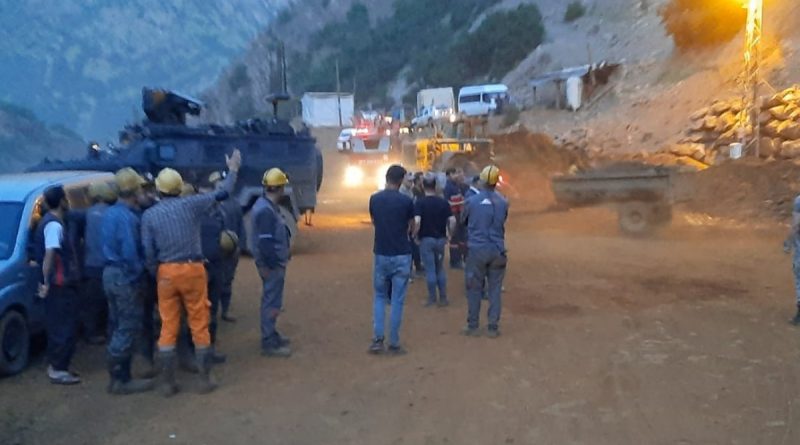 Hakkari'de göçükte mahsur kalan madenci kurtarıldı