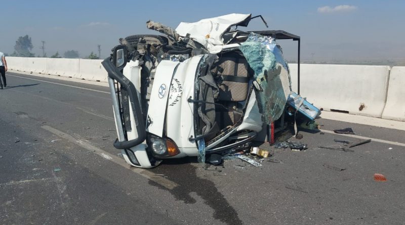 Hatay’da saman yangını zincirlemeye kazaya neden oldu: 10 yaralı