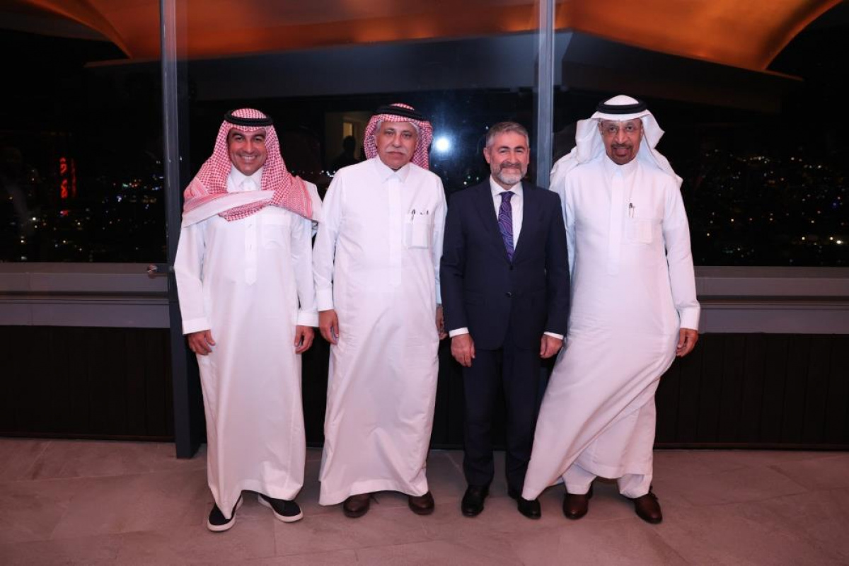 Hazine ve Maliye Bakanı Nebati, Arabistan yetkilileriyle görüştü