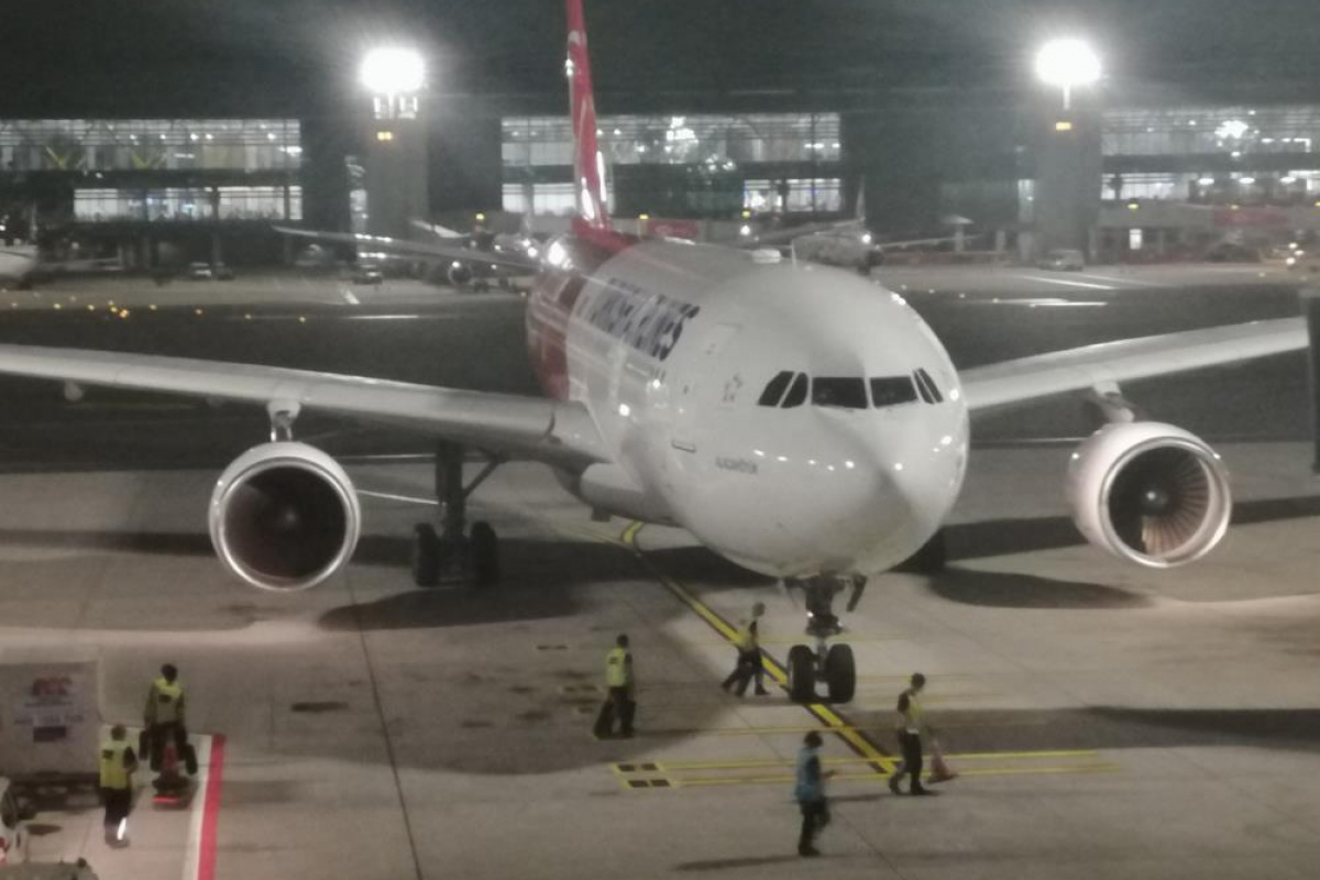 Helikopter kazasında hayatını kaybeden 4 Türk’ün cenazeleri Türkiye’ye getirildi