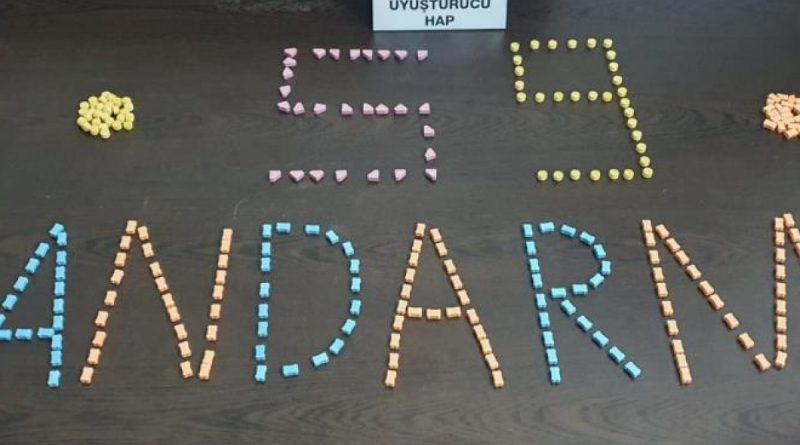 İstanbul'dan Tekirdağ'a gelen şahısta uyuşturucu hap ele geçirildi