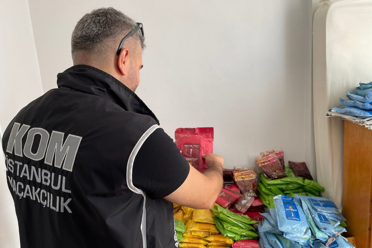 İstanbul merkezli 10 ilde kaçak tütün operasyonu: 60 gözaltı
