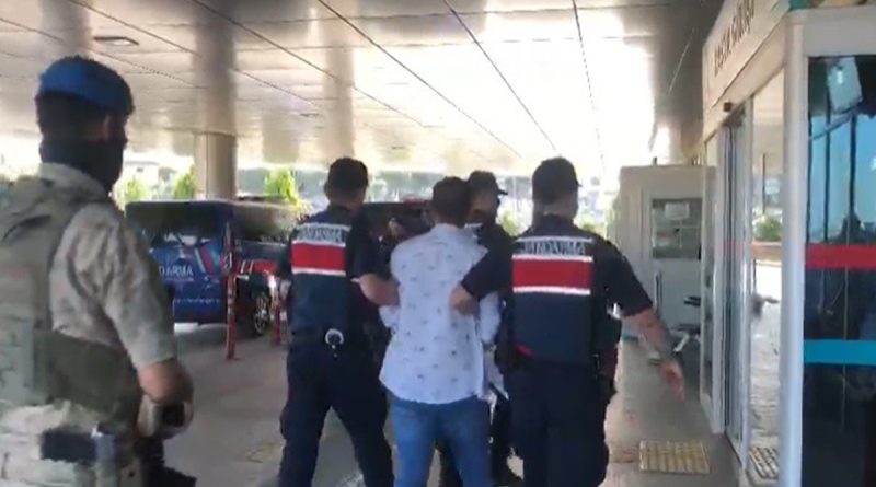 İzmir'de yeşil reçete operasyonu: 36 gözaltı kararı