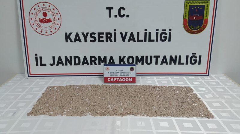 Jandarmadan uyuşturucu operasyonu: 4 gözaltı