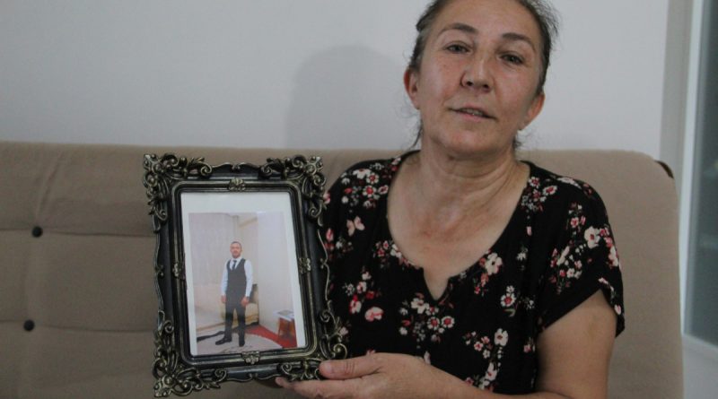 Kadir Şeker'in yeniden yargılanacağı haberi, maktulün gözü yaşlı annesini sevindirdi