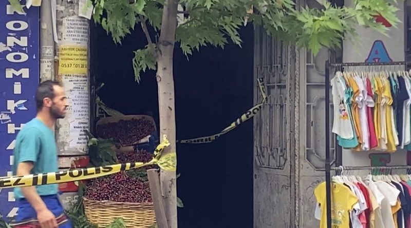 Kağıthane'de şüpheli çantanın içinden el bombası çıktı!i