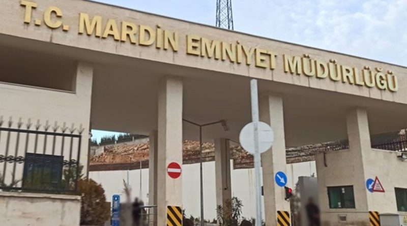 Kamuda iş bulma vaadiyle dolandırıcılık yapan 2 şüpheli yakalandı