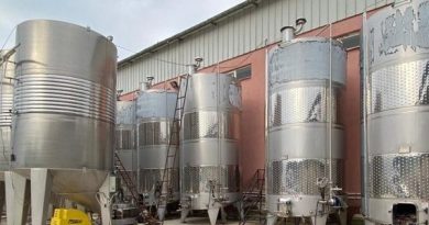 Kapatılan şarap fabrikasından gizli satış