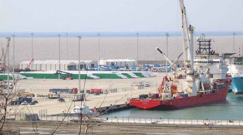 Karadeniz gazı için borular döşenmeye başlandı