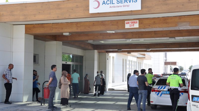 Karaman’da okul servisi ile otomobil çarpıştı: 13 yaralı