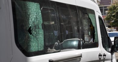 Kars’ta silahlı ve sopalı kavga: 8 yaralı