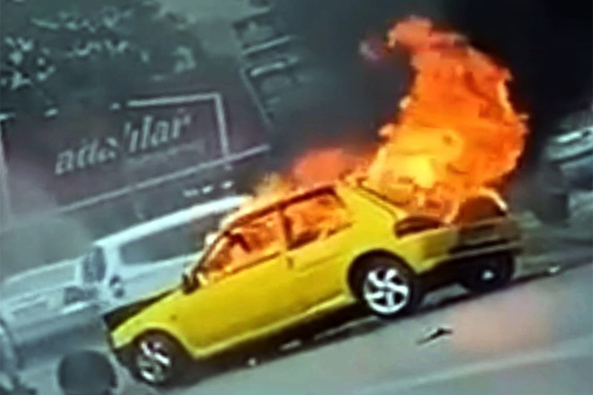 Kazaya karıştı, alev topuna dönen otomobilini bırakıp kaçtı