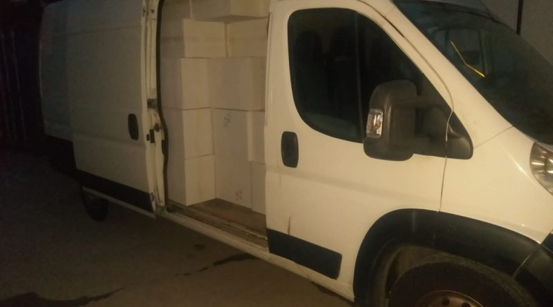 Kocaeli'de 1 milyon 900 adet makaron ele geçirildi