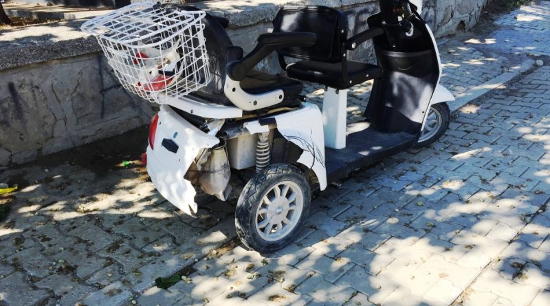 Konya’da elektrikli bisiklet ile otomobil çarpıştı: 2 yaralı