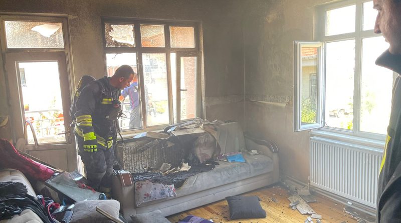 Konya’da müstakil evde yangın