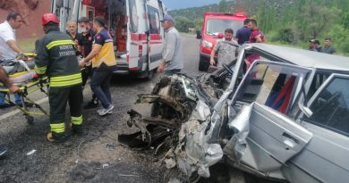 Konya’da yolcu minibüsü ile otomobil çarpıştı: 6 yaralı