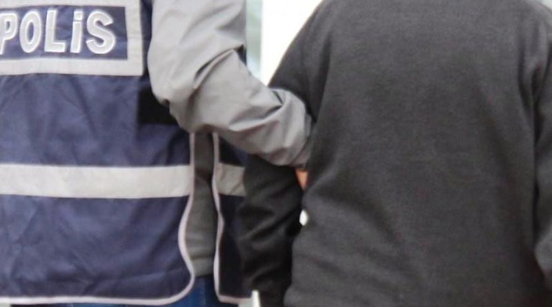 Kurbanlarını farklı yöntemle dolandıran bağımlı tutuklandı