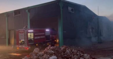 Kurulma aşamasındaki yağ fabrikası alevlere teslim oldu