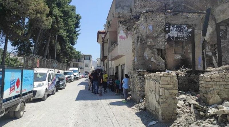 Kuşadası'nda bir kişi evinde ölü bulundu