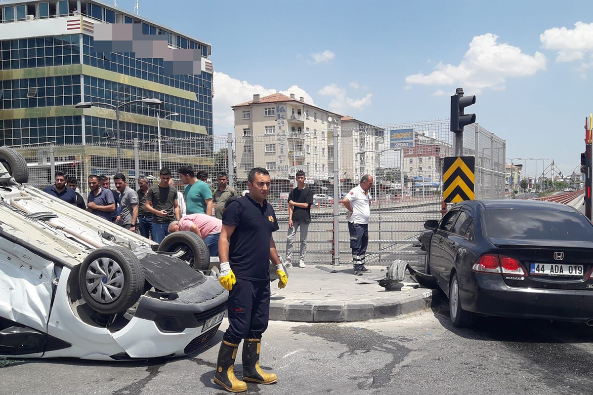 Malatya’da trafik kazası: 3 yaralı