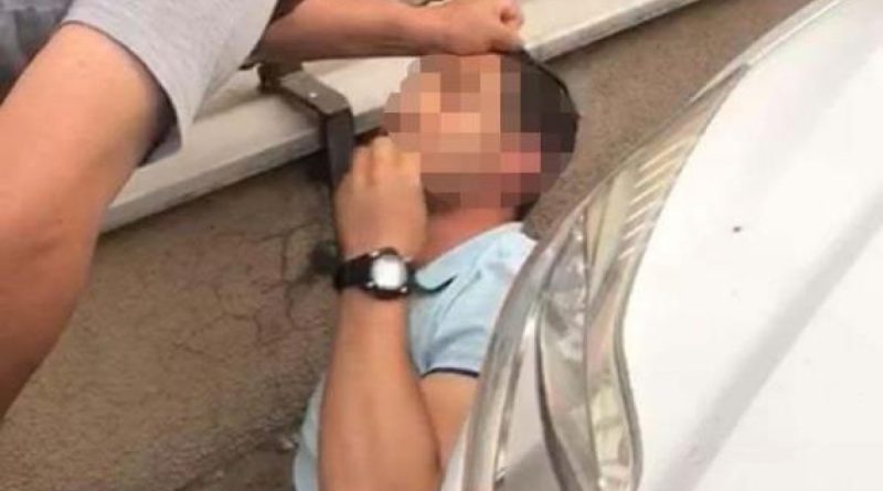 Maltepe’de duş alan kadını dikizleyen tacizciye meydan dayağı