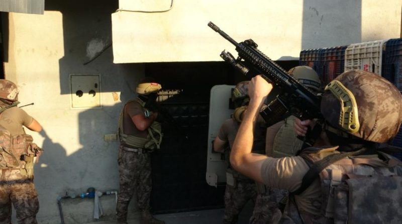 Mersin'de PKK/KCK'ya 'Şahmeran' operasyonu