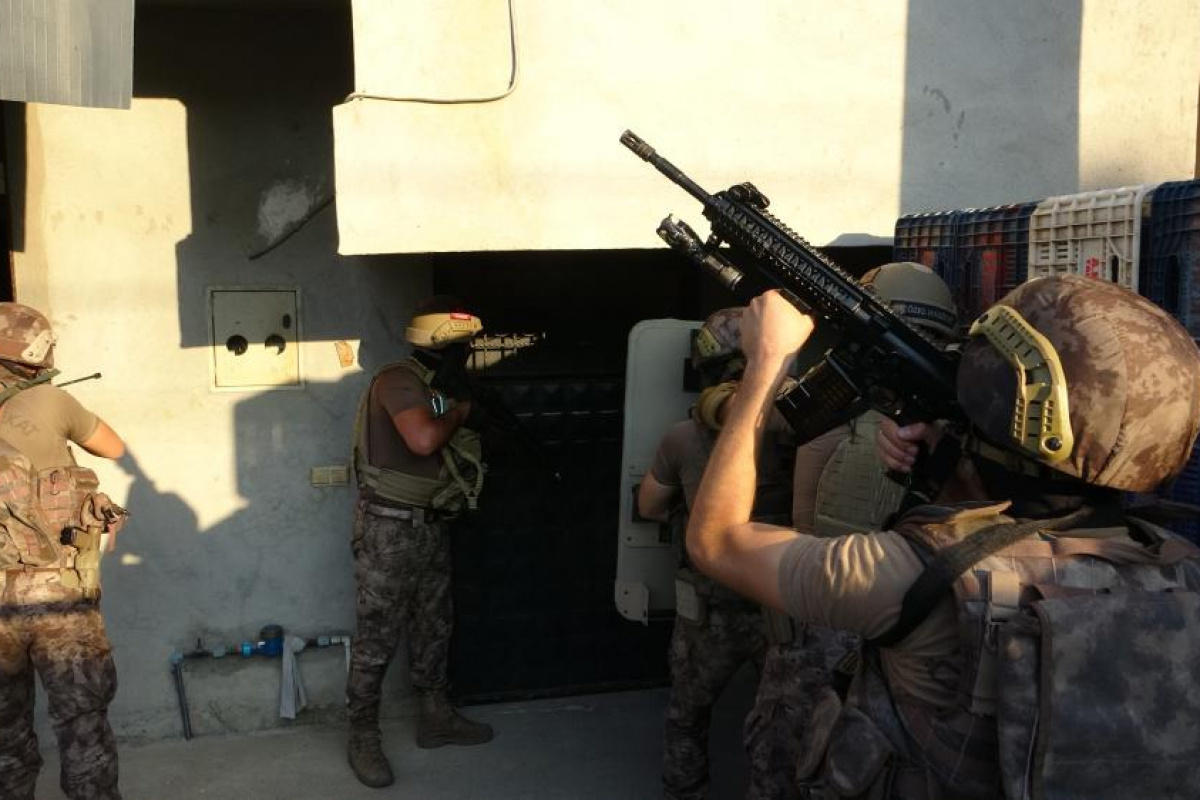 Mersin'de PKK/KCK'ya 'Şahmeran' operasyonu
