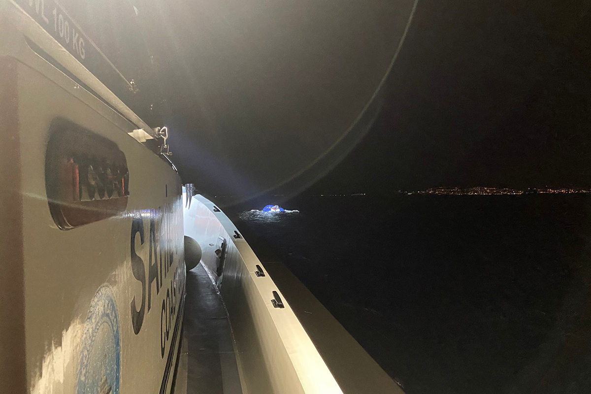 Mobil radarın tespit ettiği 20 düzensiz göçmen yakalandı