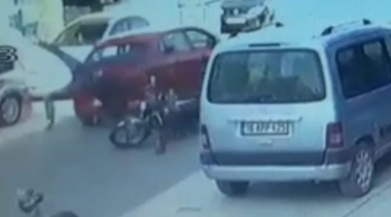 Otomobil ile çarpışan motosiklet sürücüsü yaralandı