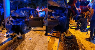 Otomobil önce direğe, ardından park halindeki araca çarptı: 3 yaralı