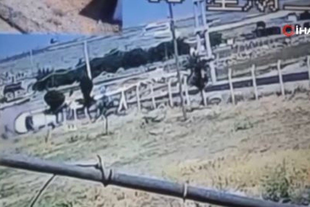 Otomobilin takla atma anı güvenlik kamerasında!