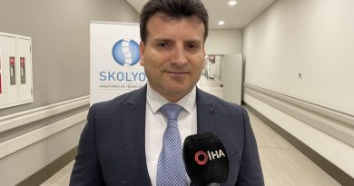 Prof. Dr. Nurettin Yiyit: 'Her 100 kişiden 3'ünde skolyoz görülüyor'