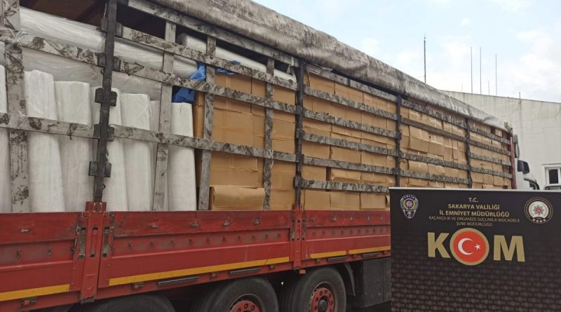 Sakarya’da 2 ayrı operasyon: 13 milyon 275 bin makaron ele geçirildi