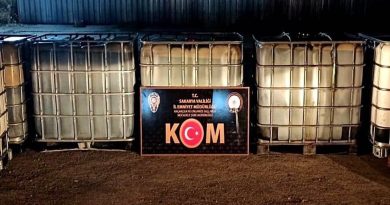 Sakarya’da 5 bin 140 litre gümrük kaçağı petrol ele geçirildi