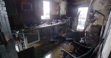 Samsun'da ev yangını: Yangın sonunda evdeki kediyi sağ bulunca büyük sevinç yaşadılar