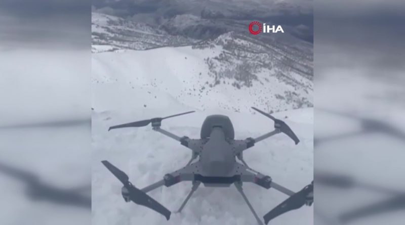 Savunma Sanayii Başkanı İsmail Demir, yaptığı paylaşımla KARGU teslimatını duyurdu