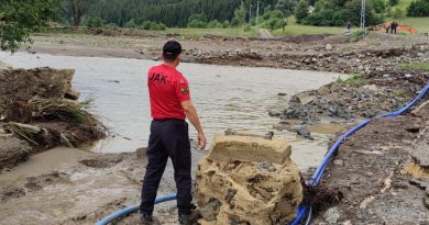 Selde kaybolan vatandaşı arama çalışmaları sürüyor