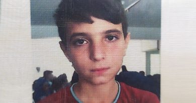 Serinlemek için Fırat Nehri'ne giren genç boğuldu