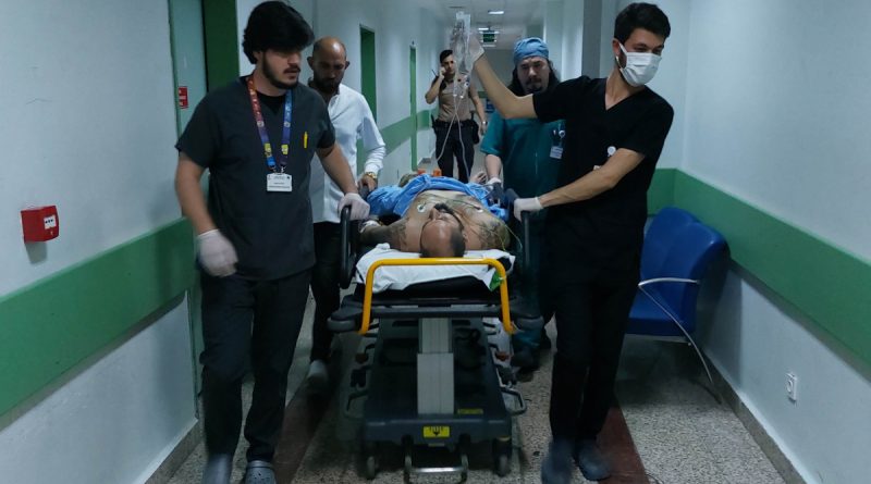 Silahlı saldırıda 2 kişi ağır yaralandı