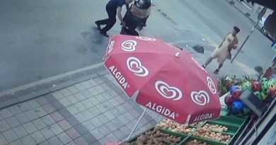 Sultangazi'de dükkan sahibini ağlatan hırsızlık